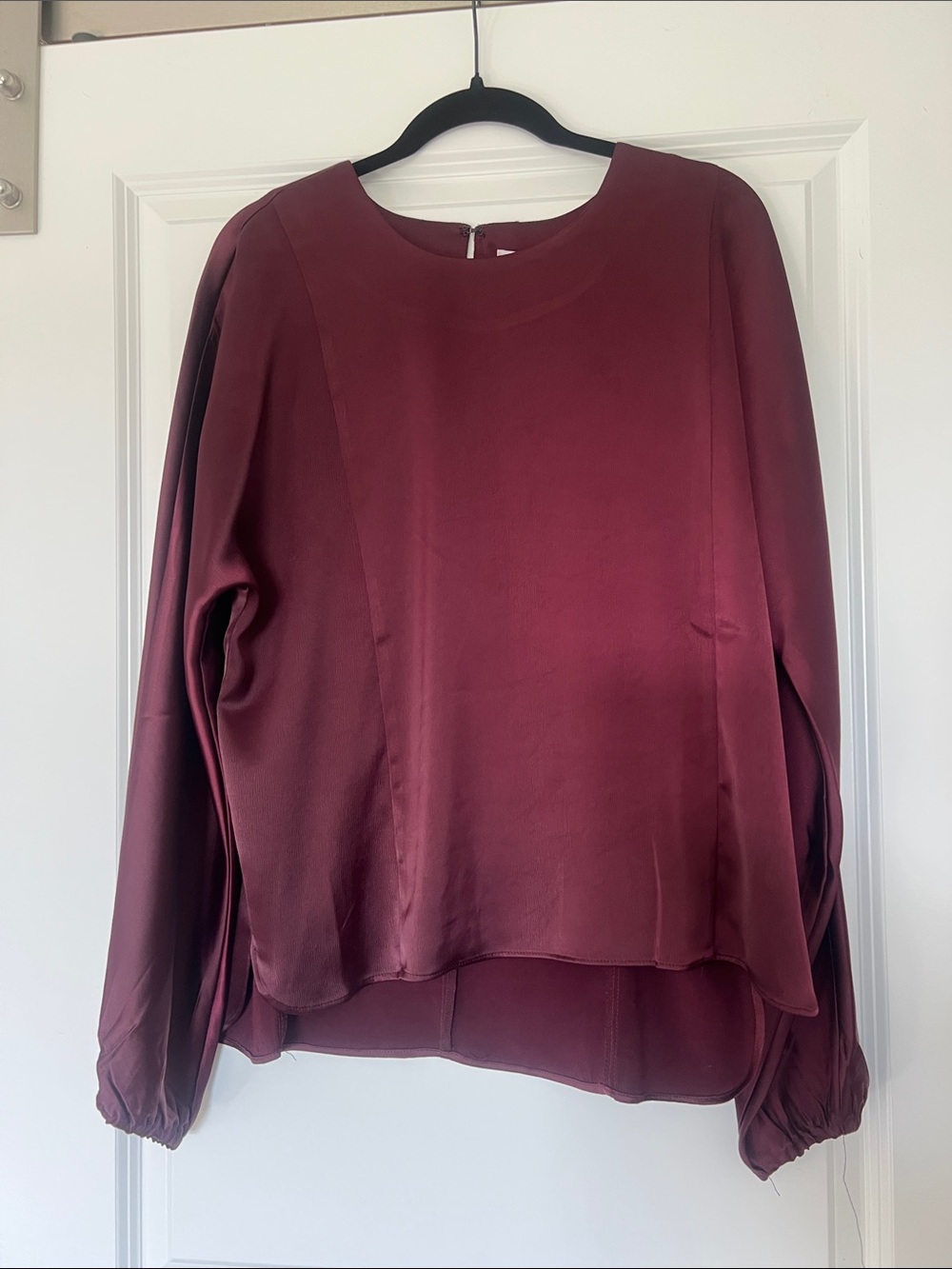 Cupio Satin Flowy Long-sleeve Blouse